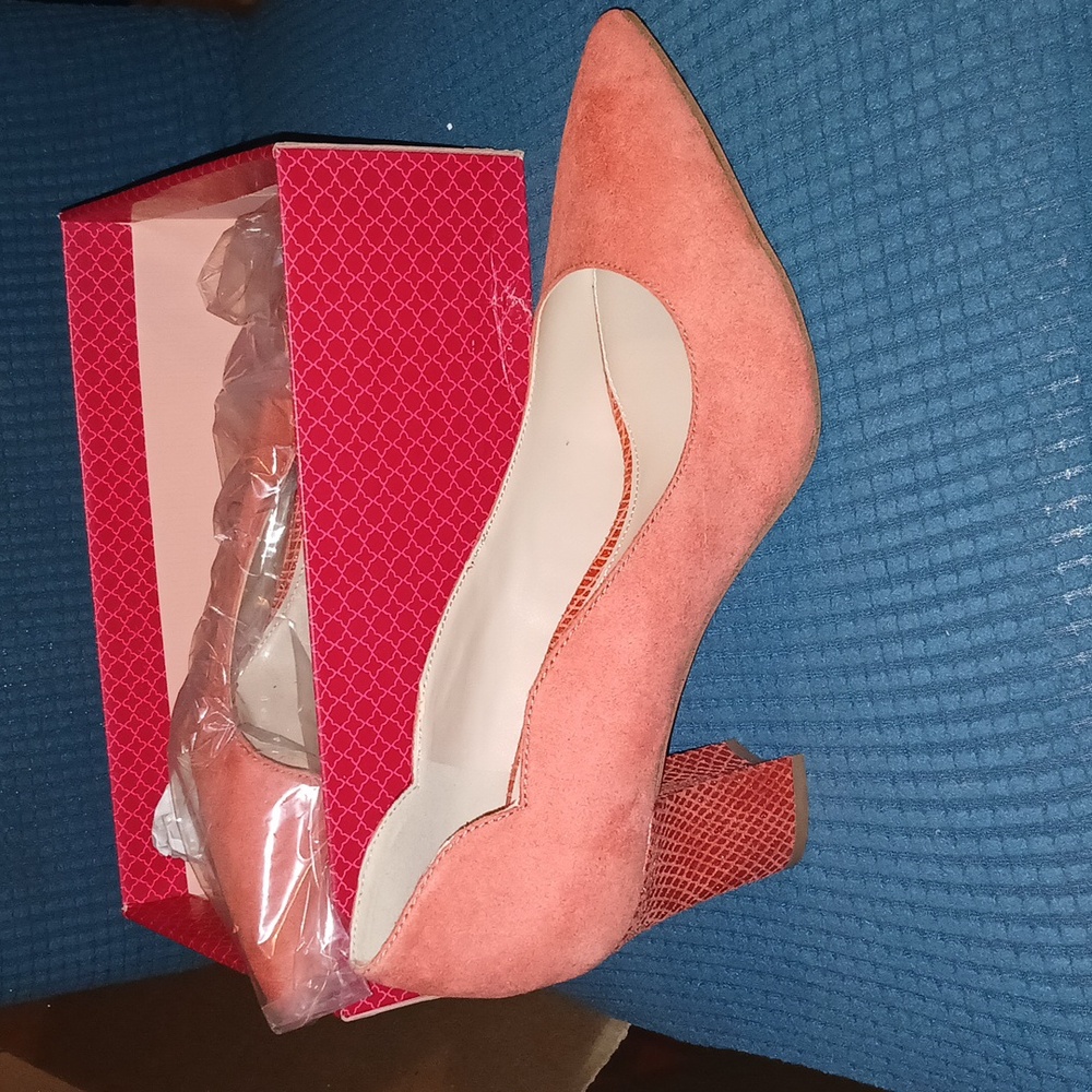Tropical orange Kelly & Katie high heels 👠
